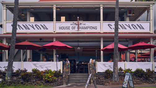Join Canyon at the 2024 men’s Triathlon World Championships in Kona, Hawaii Join Canyon at the 2024 men’s Triathlon World Championships in Kona, Hawaii