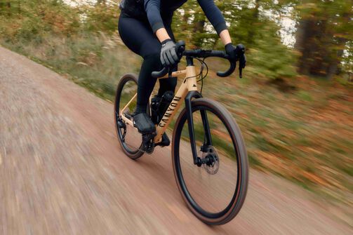 Gravel-Bike-Sitzposition: in 4 Schritten zur perfekten Haltung Gravel-Bike-Sitzposition: in 4 Schritten zur perfekten Haltung