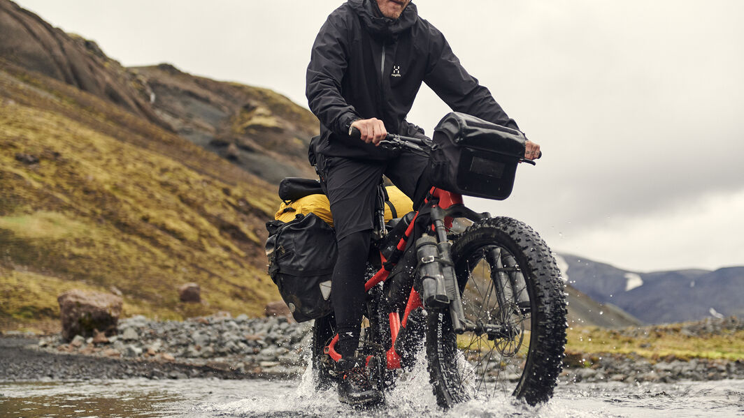fat bikes exceed in deep mud, sand and snow fat bikes exceed in deep mud, sand and snow