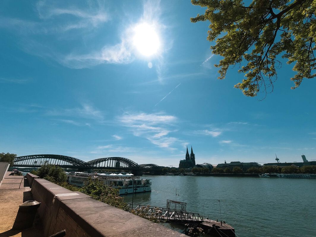 Radtour Köln Rheinufer Radtour Köln Rheinufer