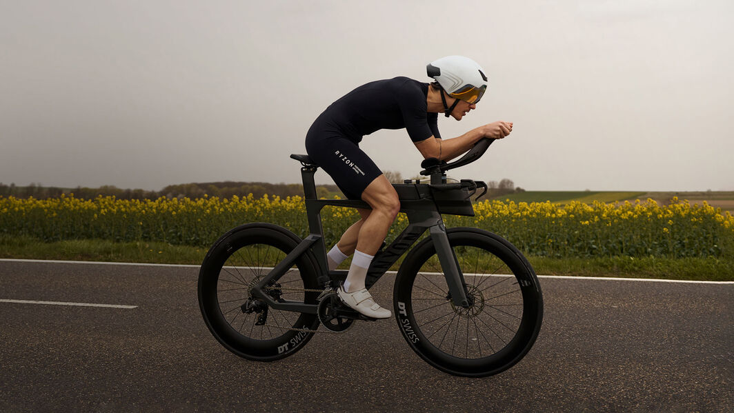 Canyon aero bikes Canyon aero bikes