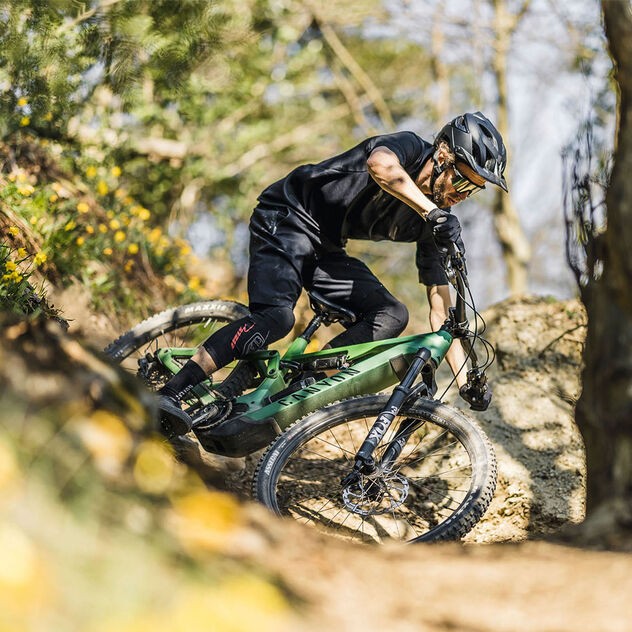 Canyon E-Mountainbike