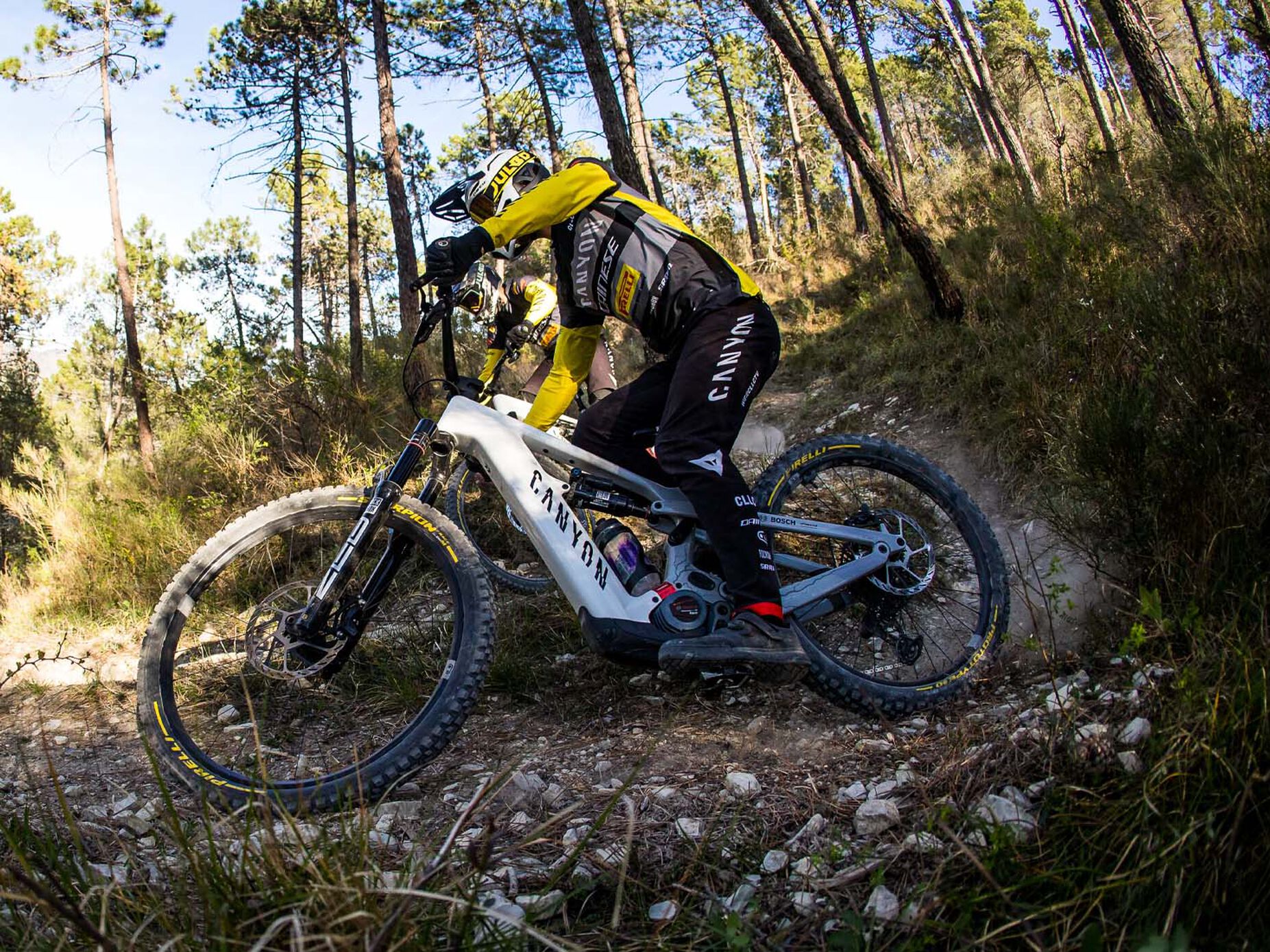 Canyon Strive:ON CFR