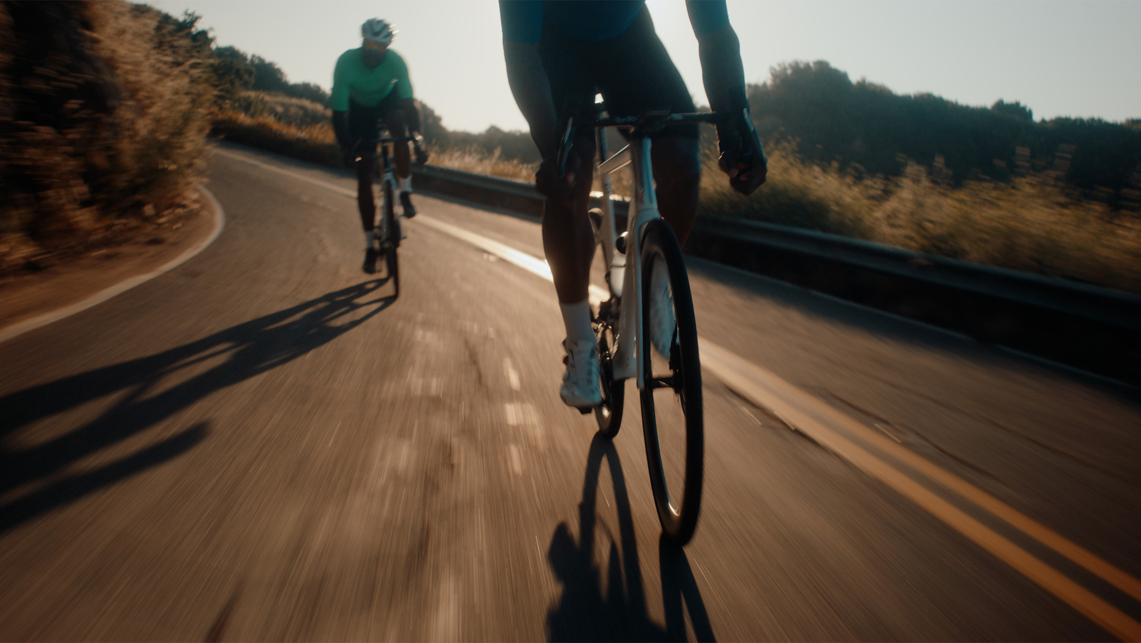 Choosing the best Canyon bike for road and off-road riding: Understanding jey bike features for mixed-terrain performance