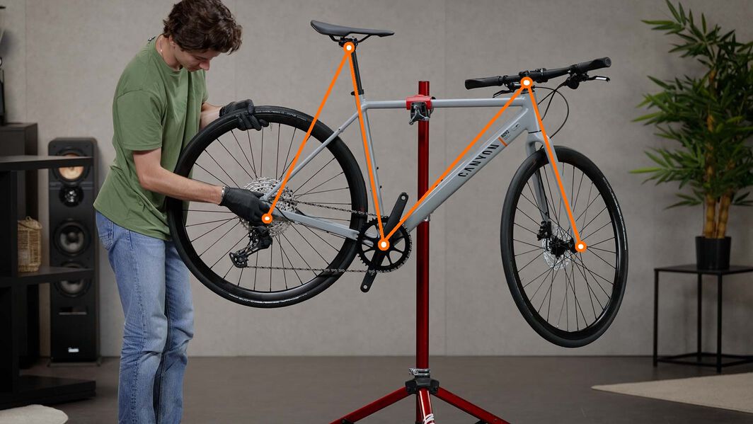 M Check your bike before every ride M Check your bike before every ride