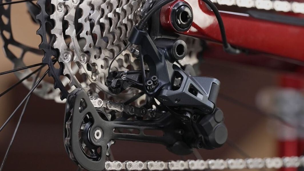 Advantages and disadvantages of a mechanical shifting system Advantages and disadvantages of a mechanical shifting system