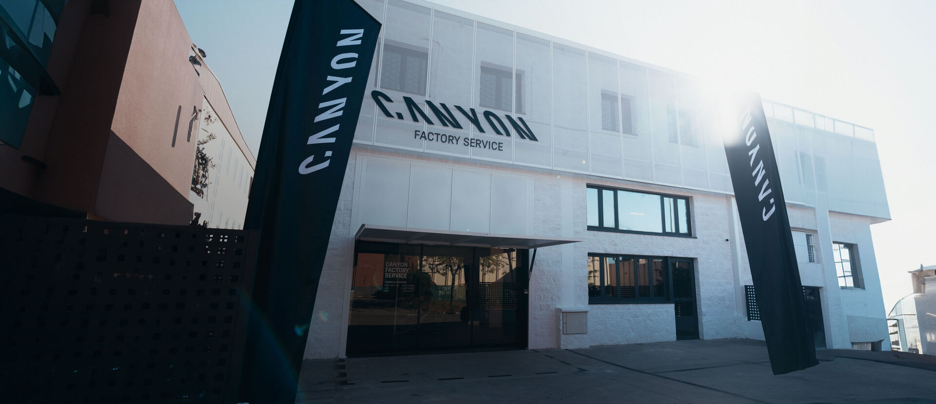 Canyon Factory Service Tres Cantos