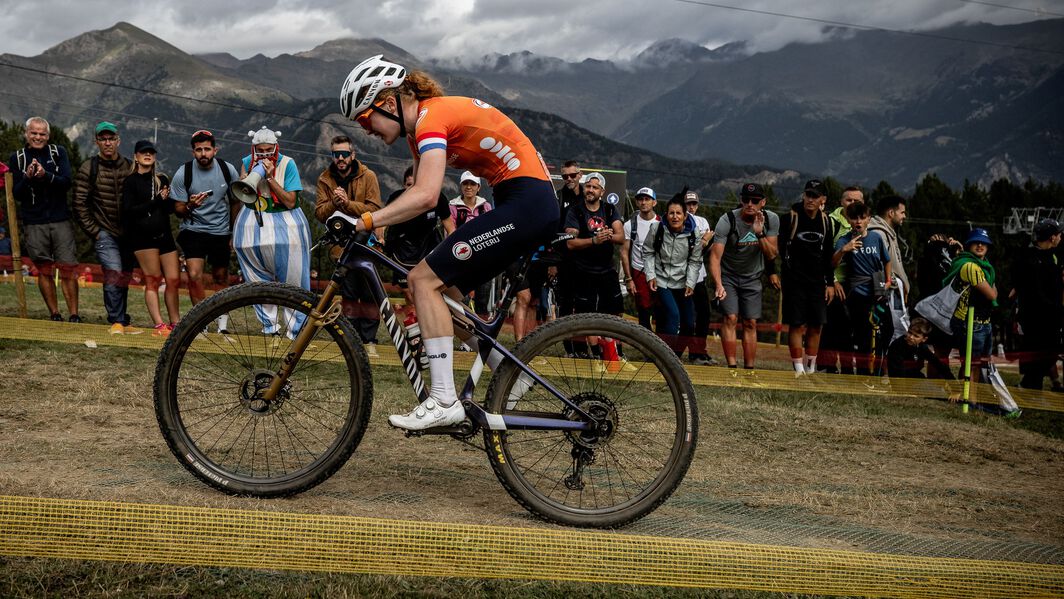 Puck Pieterse on her MTB Lux Wolrd Cup CFR – Pro Athlete Racing Cross-Country Puck Pieterse on her MTB Lux Wolrd Cup CFR – Pro Athlete Racing Cross-Country