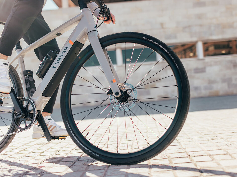 Canyon Roadlite:ONfly