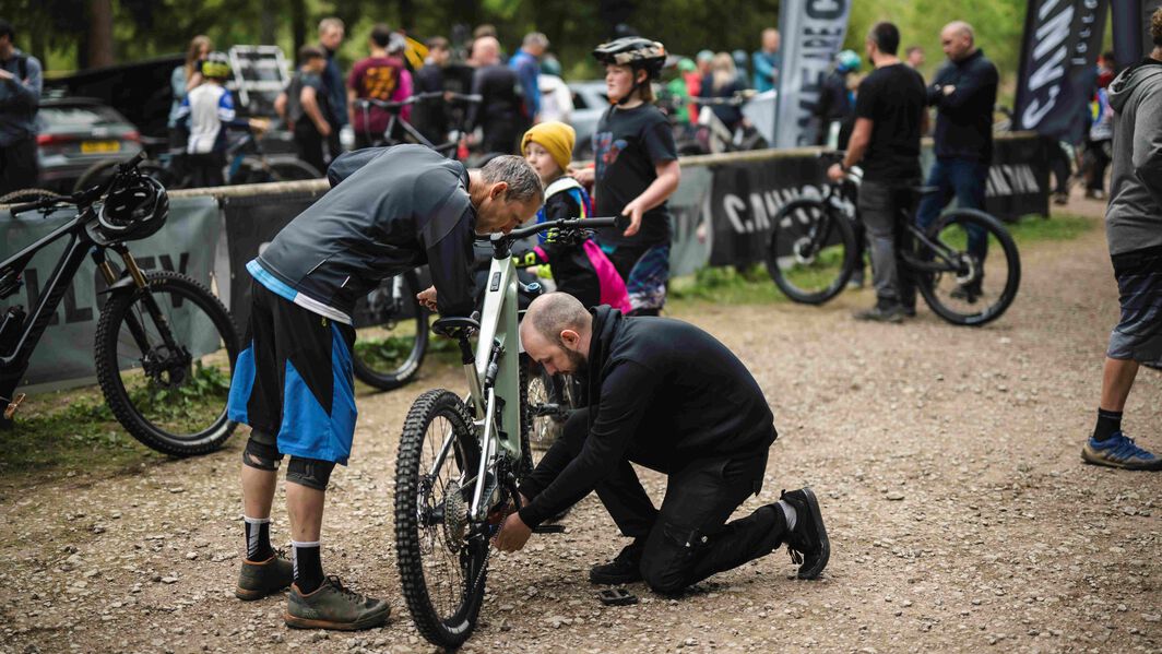 Adjust your tyre pressure for your ride Adjust your tyre pressure for your ride