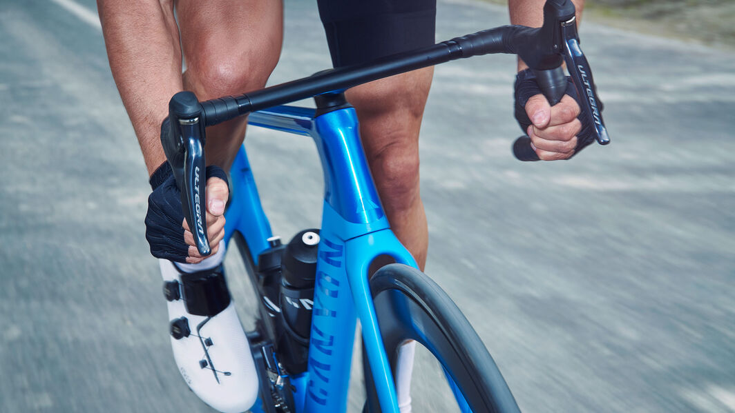 Gravel vs. Roadbikes Gravel vs. Roadbikes