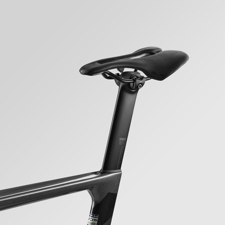 Aeroad CF SLX 7 AXS SPEED Aeroad CF SLX 7 AXS SPEED
