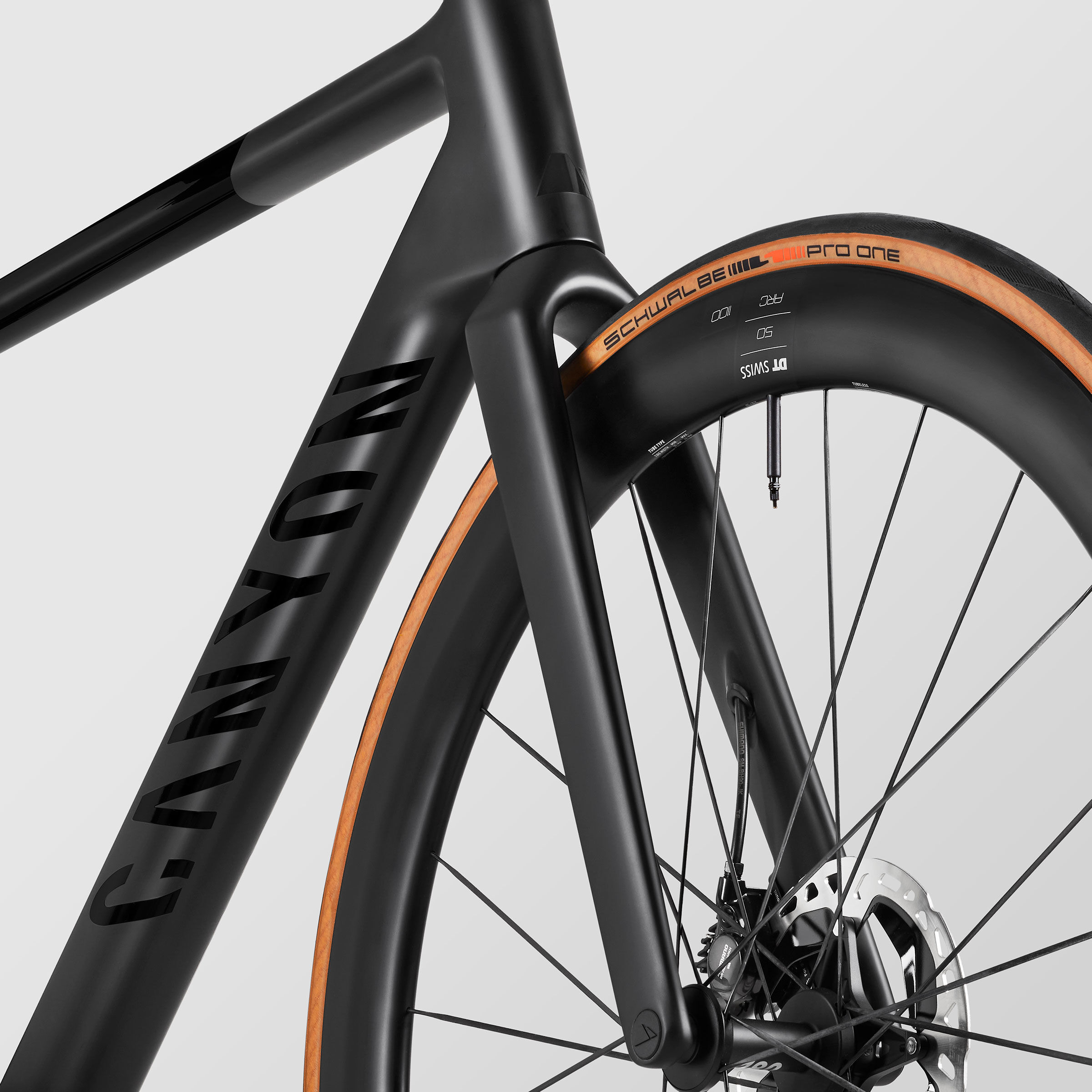 Ultimate CF SLX 9 Di2