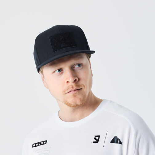 NINEYARD x CANYON Snapback Cap NINEYARD x CANYON Snapback Cap