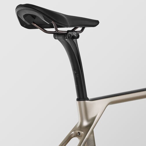 Endurace CF SLX 8 AXS Aero Endurace CF SLX 8 AXS Aero