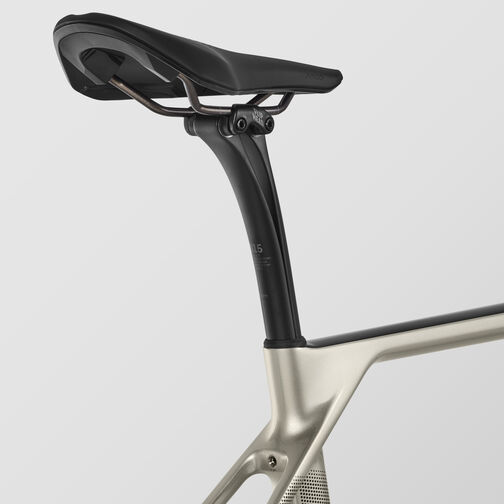 Endurace CF SLX 8 AXS AR60 Endurace CF SLX 8 AXS AR60