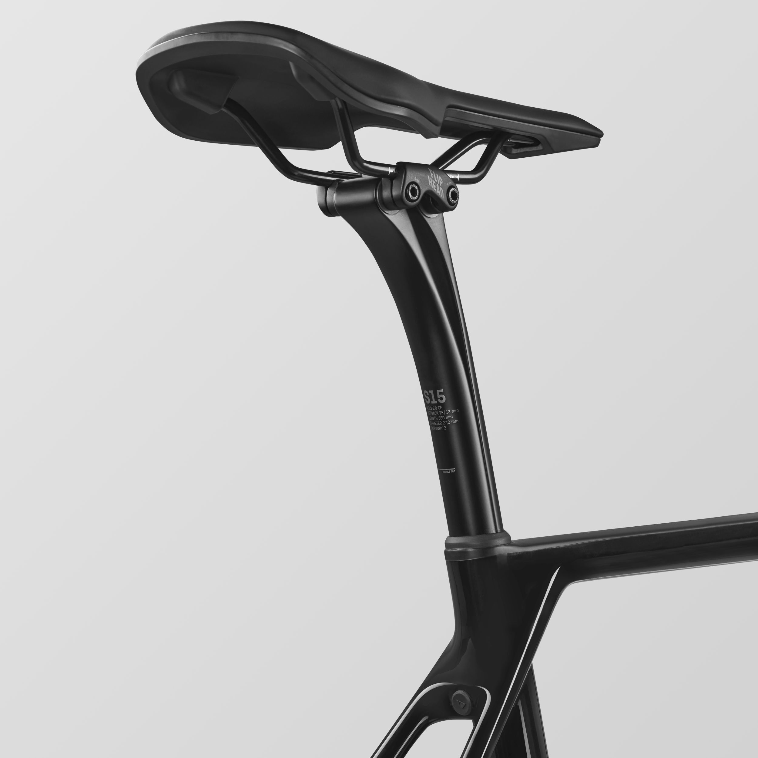 Roadlite CF 8