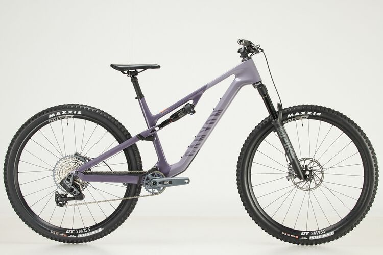 Neuron CF 8 Neuron CF 8