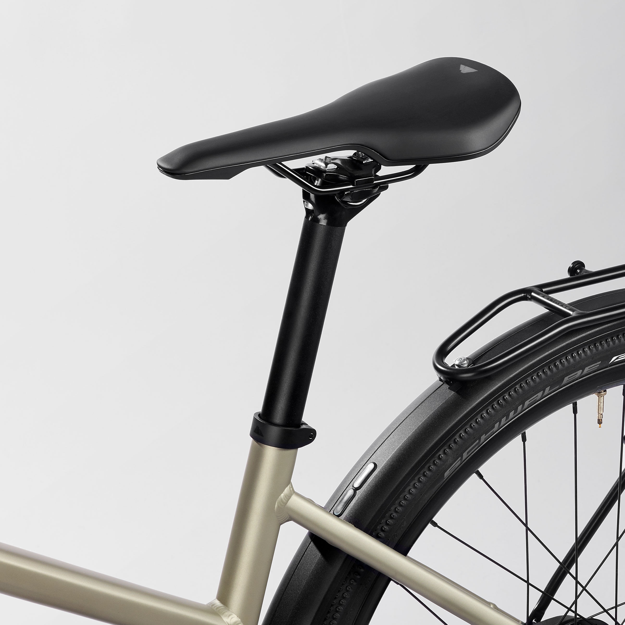 Commuter 7 mid-step