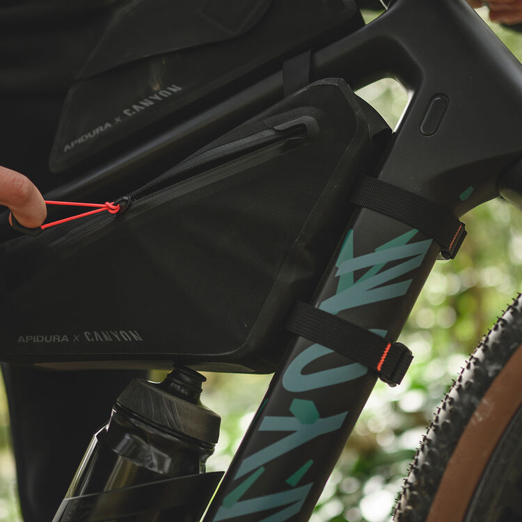 Apidura X Canyon Frame Pack Apidura X Canyon Frame Pack