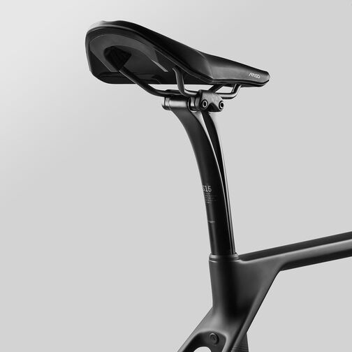 Endurace CF SLX 7 Di2 Endurace CF SLX 7 Di2