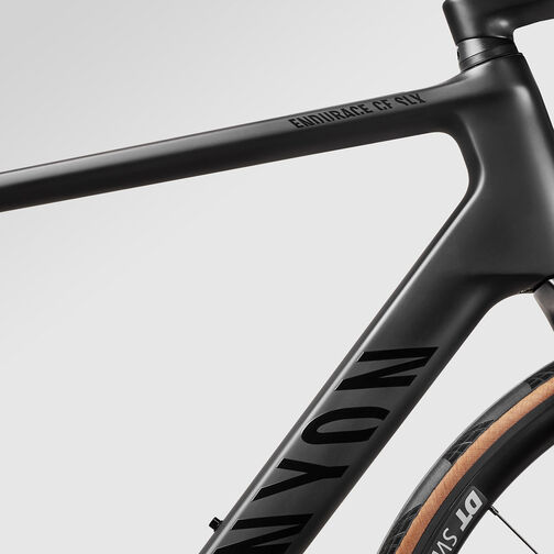 Endurace CF SLX 8 Di2 Endurace CF SLX 8 Di2