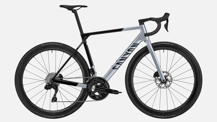 Ultimate CF SL 7 Di2 Ultimate CF SL 7 Di2