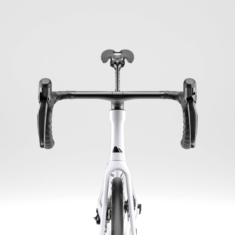 Aeroad CF SLX 8 AXS SPEED Aeroad CF SLX 8 AXS SPEED