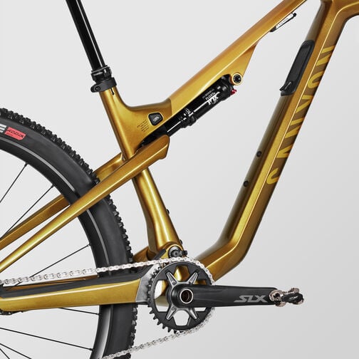 Lux Trail CF 7 Lux Trail CF 7