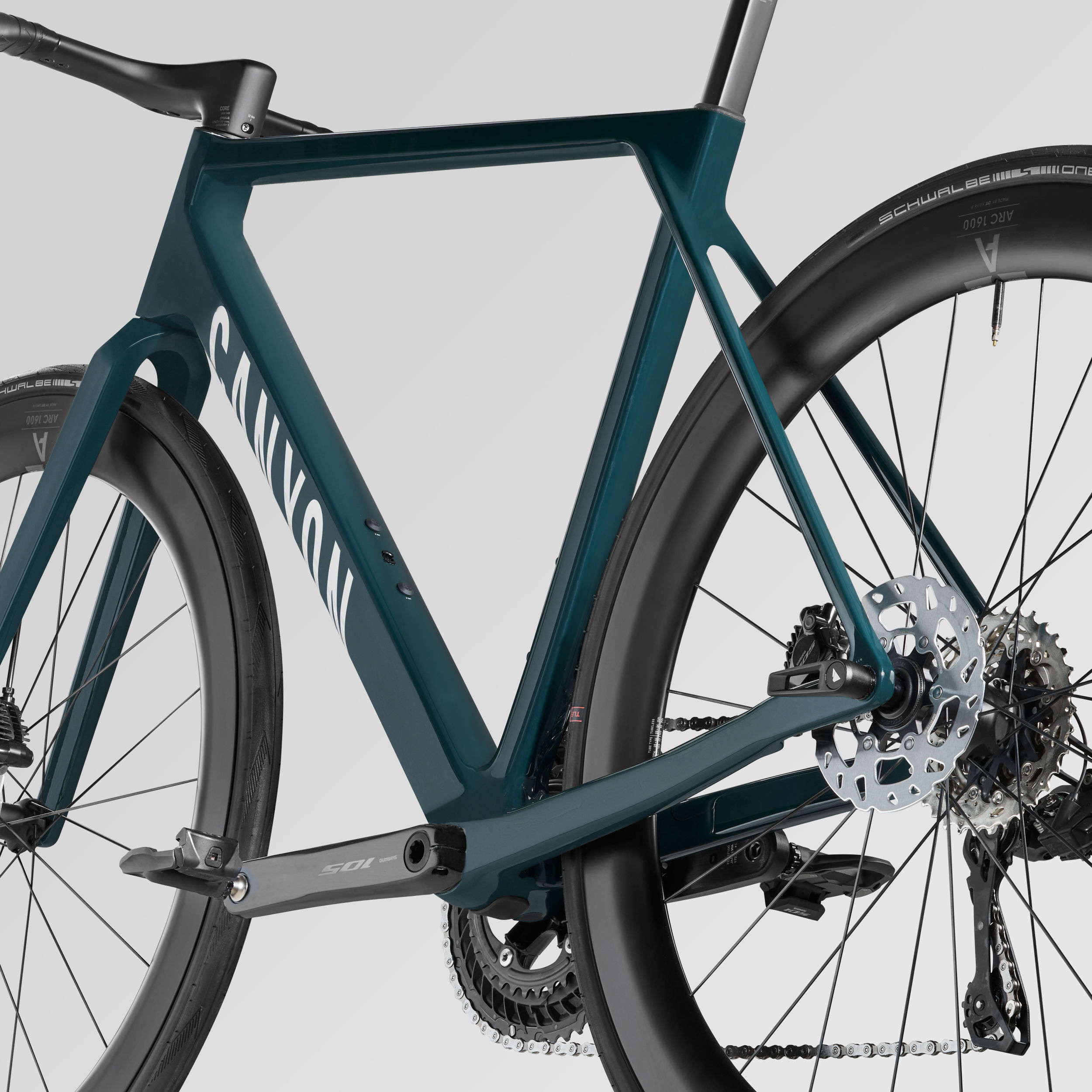Ultimate CF 7 Di2 AERO