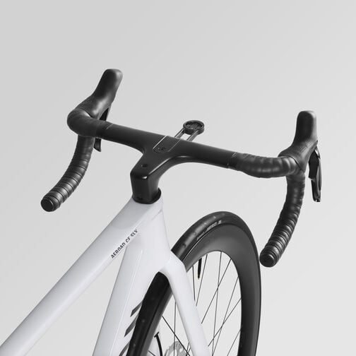 Aeroad CF SLX 7 Di2 Aeroad CF SLX 7 Di2