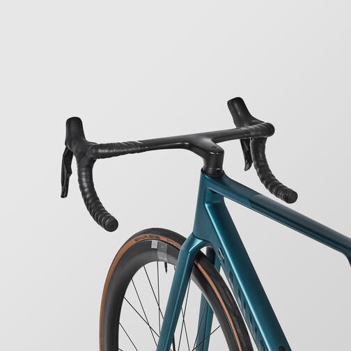 Ultimate CF SLX 8 Di2 Ultimate CF SLX 8 Di2