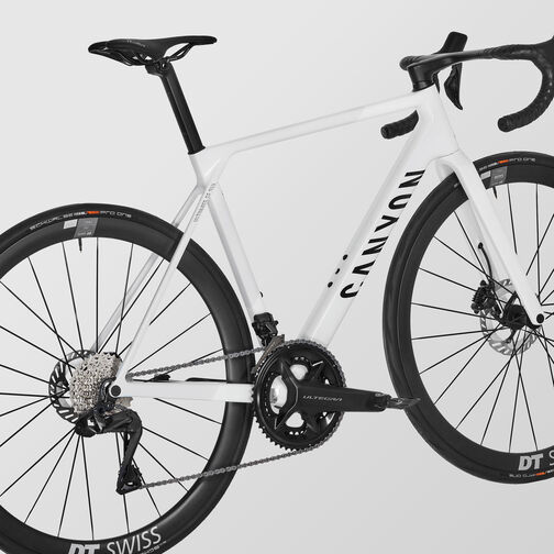 Ultimate CF SLX 8 Di2 Ultimate CF SLX 8 Di2