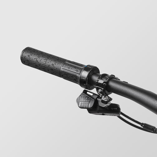 Lux Trail CF 9 Lux Trail CF 9
