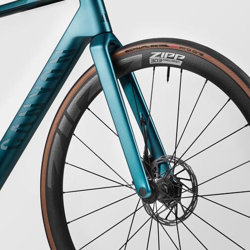 Ultimate CF SLX 8 Force AXS Ultimate CF SLX 8 Force AXS