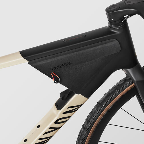 Grail CF SLX 8 Di2 Grail CF SLX 8 Di2