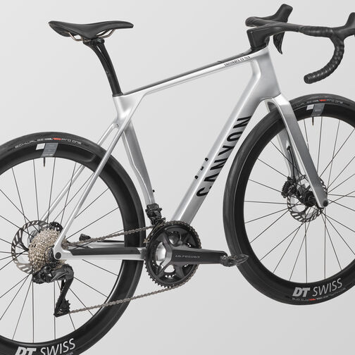 Endurace CF SLX 8 Di2 Endurace CF SLX 8 Di2