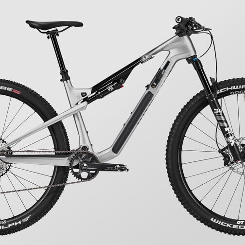 Lux Trail CF 7 Lux Trail CF 7