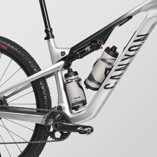 Lux Trail CF 8 Lux Trail CF 8