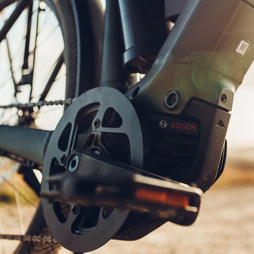 Mittelmotor Trekking E-Bikes Mittelmotor Trekking E-Bikes