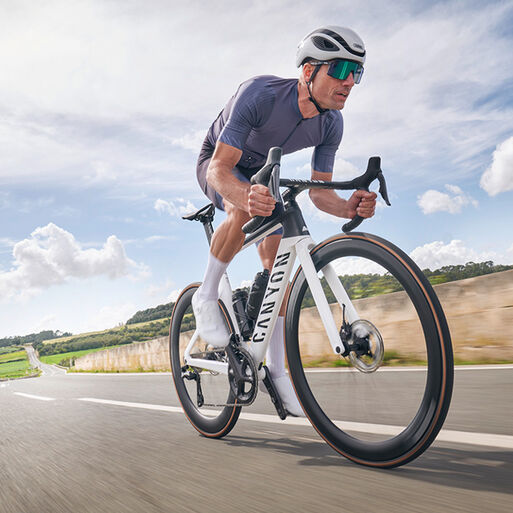 Vélo route carbone moins de 7 kg Vélo route carbone moins de 7 kg